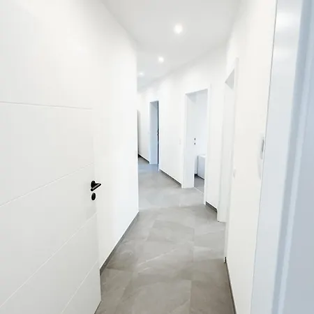 Koca Apartment *
