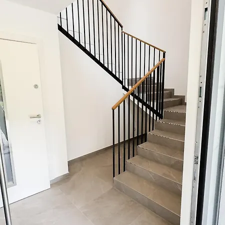 Koca Apartment *